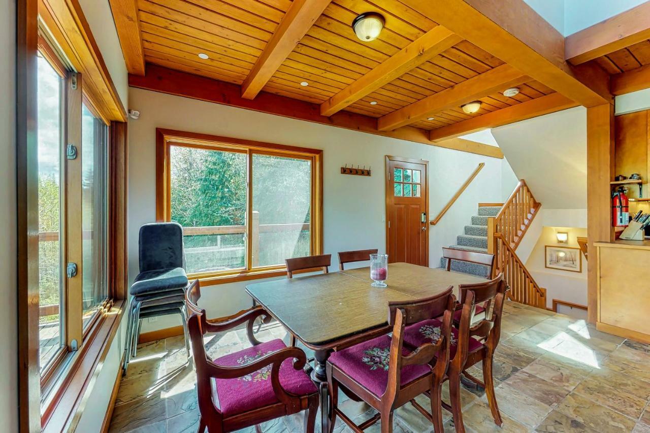Woodland Hideaway In The Hills Villa Lake Stevens Exteriör bild
