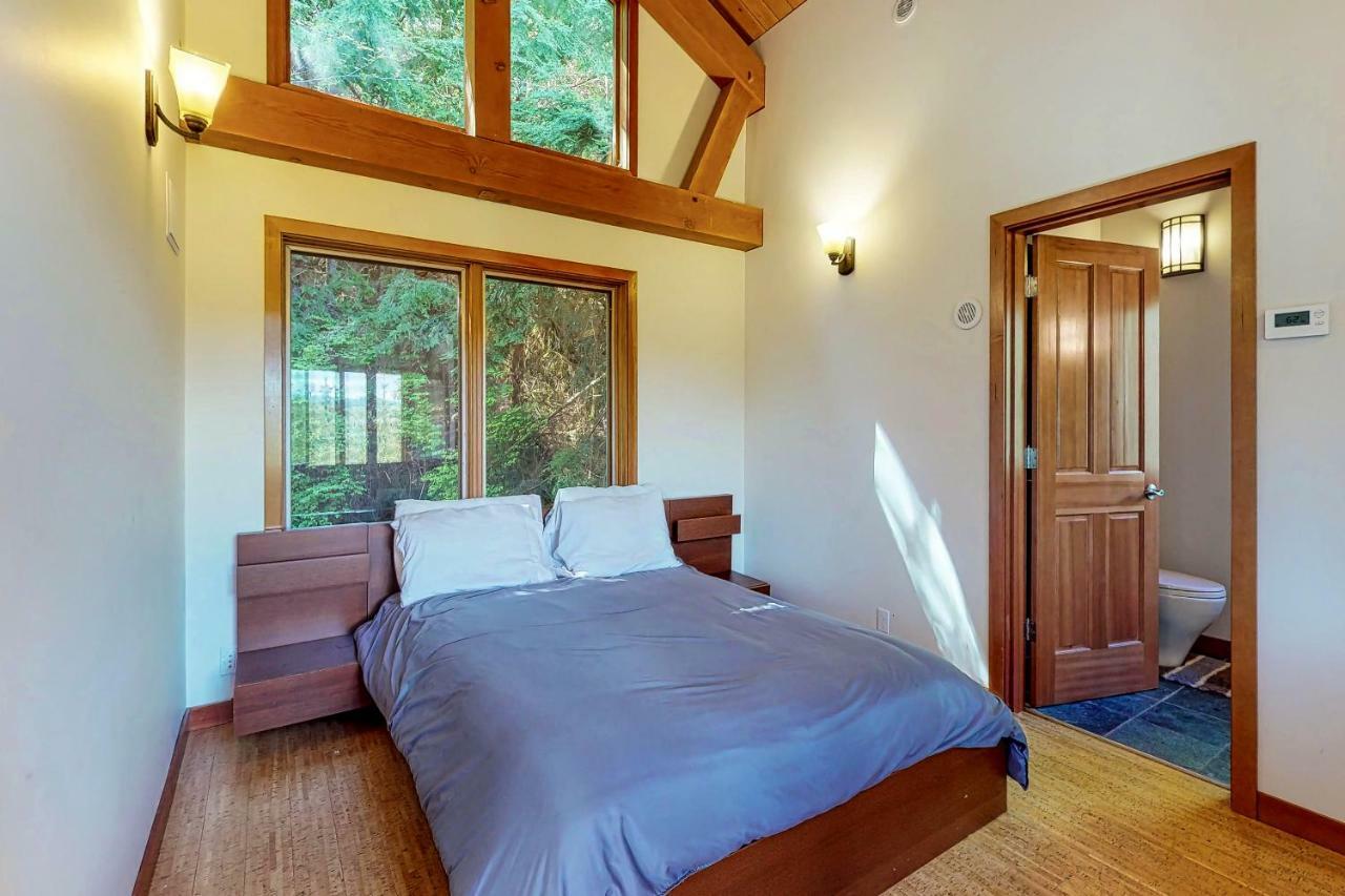Woodland Hideaway In The Hills Villa Lake Stevens Exteriör bild